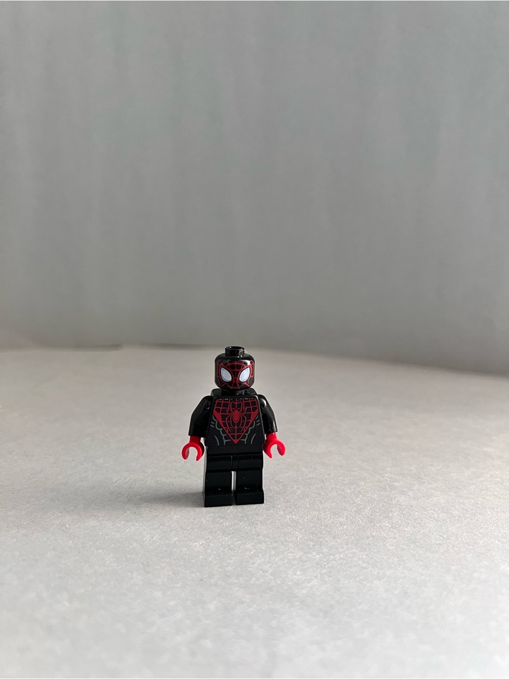 LEGO Marvel Super Heroes Spider-Man Miles Morales Minifigure